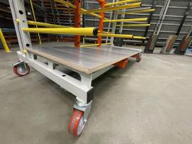 Transportný vozík na dielce, veľkoplošný materiál 